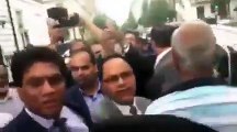 Fighting between journalists after Nawaz sharif briefing outside Harley street London