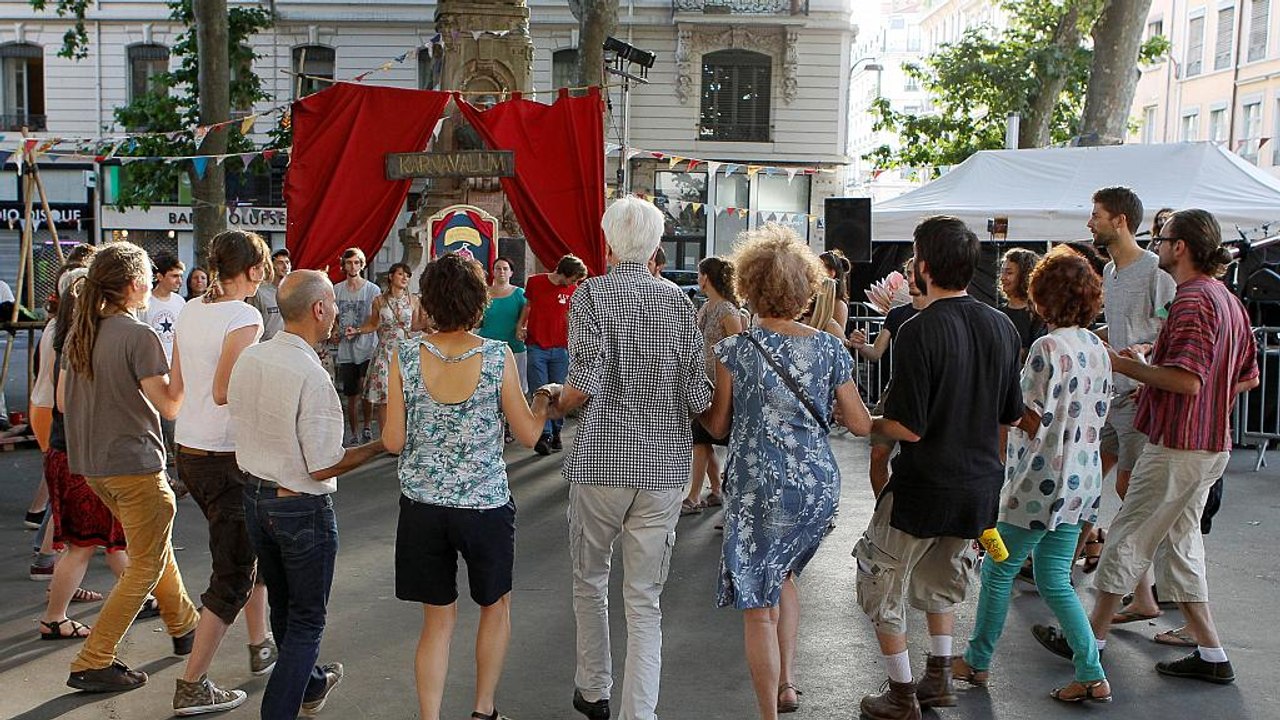 Millionen von Franzosen feiern Fête de la Musique