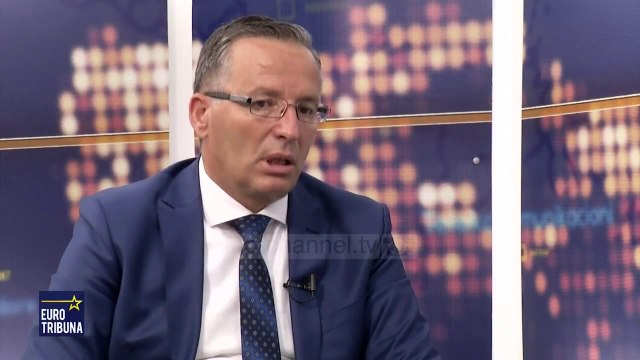 Kosovë, ministri i Financave heq dorë nga shtesa e pagës - Top Channel Albania - News - Lajme