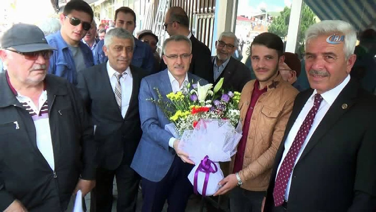 Maliye Bakanı Naci Ağbal: “Bunlar 24 Haziran seçimlerinde şimdi dört şirinleri oynuyorlar, bize olduklarından farklı gözüküyorlar”