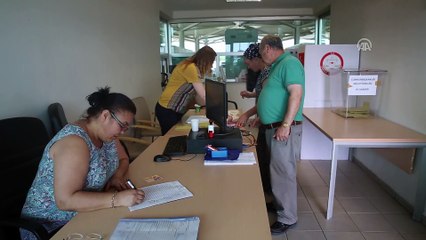 Trakya'daki gümrüklerde 9 bine yakın oy kullanıldı - EDİRNE