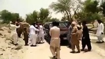 Apna Naam Wapis Lo Warna....- Jamal Laghari threatening Zartaj Gul Wazir (Video)