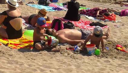 Les premières images d'été : les vacanciers s'expriment au mirco de Maritima