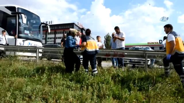 Kırıkkale'de 11 Araç Birbirine Girdi: 11 Yaralı