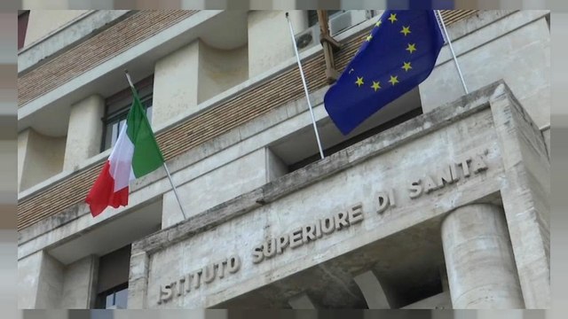 Salvini interviene anche sui vaccini Dieci vaccini sono inutili e in parecchi casi sono pericolosi