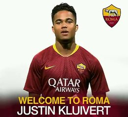 La Roma hace oficial el fichaje de Kluivert