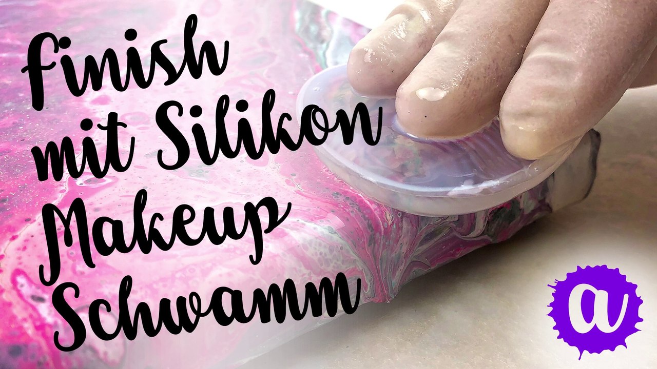 Perfektes Finish mit Silikon Make-up Schwamm