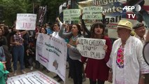 Migrants: manifestation devant l'ambassade des USA à Mexico