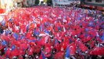 Cumhurbaşkanı Erdoğan, “Erbakan hoca mezardan çıkıp gelse, ilk defa bunları mezara gömer”