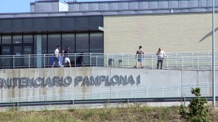 La Manada, en libertad por vivir a 500 kilómetros de la víctima y no tener dinero para fugarse