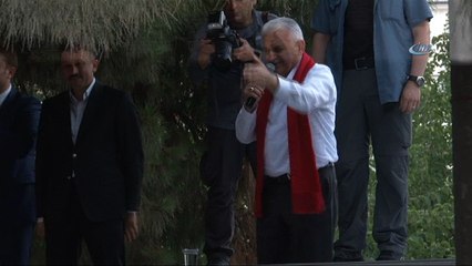 Başbakan Yıldırım: “Bunlar 4 parti ittifakı, biri de gizli o da HDP, PKK’dır”