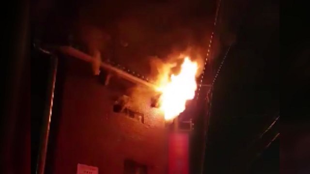 의정부 주택에서 불...3명 대피 / YTN