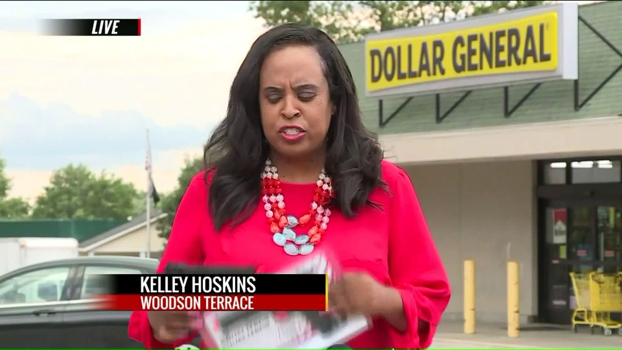 Missouri Dollar General Accused of Selling Realistic Weapons to Minors