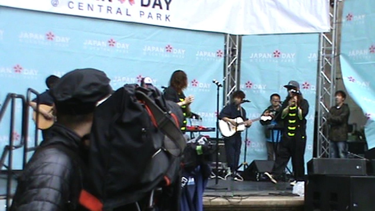 Japan Day NYC 05-13-2018: Puffy AmiYumi - Ai no shirushi