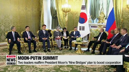 Video herunterladen: Moon, Putin focus on strengthening economic copperation and strategic partnership