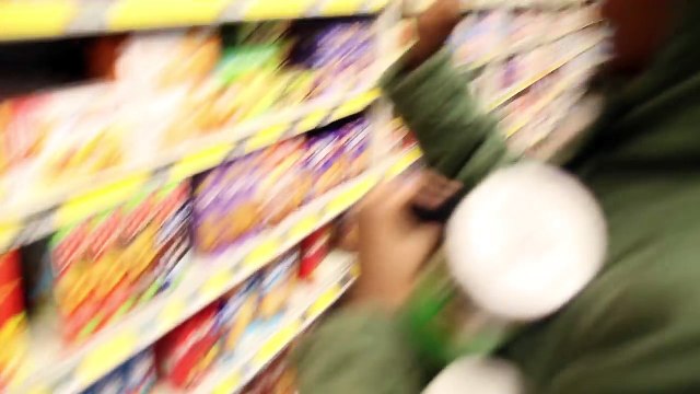 VLOG - COURSES SOUS LA NEIGE RETOUR DE COURSES #SAKINAFAMILY