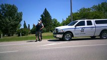 SUNP0017. COP PULLED HIM OVER NOW THERE TALKING .WHAT GIVES.POLICE.RCMP.TICKET.SPEEDING.