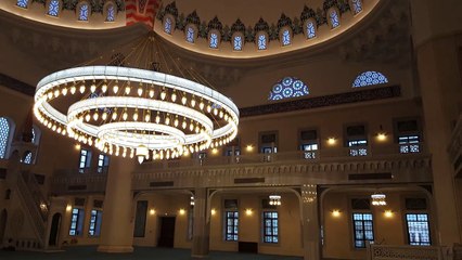 Başakşehir Merkez Cami İbadete Açıldı
