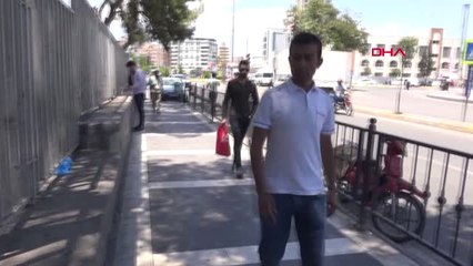 Şanlıurfa Temizlikçi, Bulduğu Cüzdanı Sahibine Teslim Etti Özel