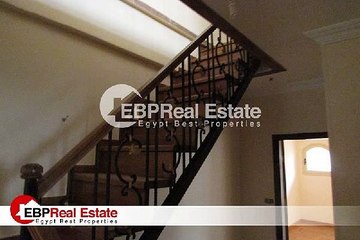 Wonderful Apartment For Rent in Ganoub Akademeya Very Special Location