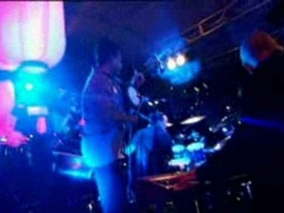 John Butler Trio - Gov did nothin'