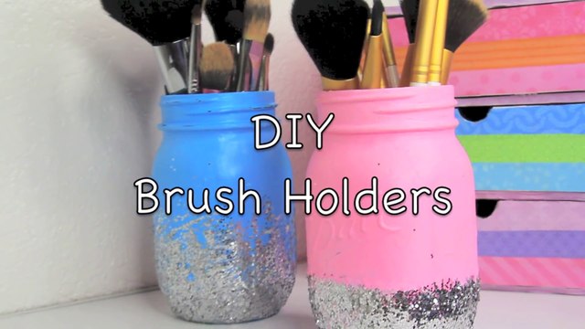 DIY Easy Makeup Brush Holders! - YouTube