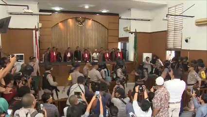 الحكم بإعدام مُنظّر جماعة أنصار الدولة بإندونيسيا