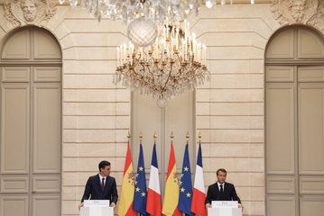 Conférence de presse d'Emmanuel Macron et de Pedro Sánchez Pérez-Castejón, Président du Gouvernement d'Espagne.