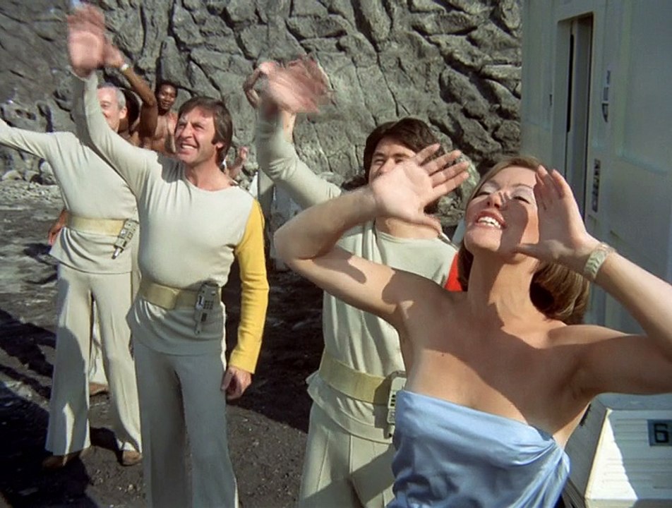 Mondbasis Alpha 1  S1E11 - Die Verwandlung