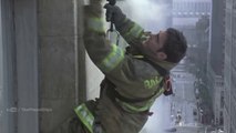 Firefighter Joaquin Phoenix rescue a man from a burning building | Ladder 49 Film