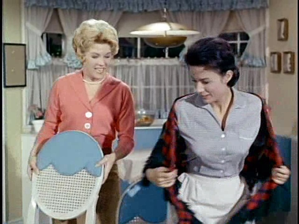 HAZEL · S02 E18 · Hazel's Highland Fling