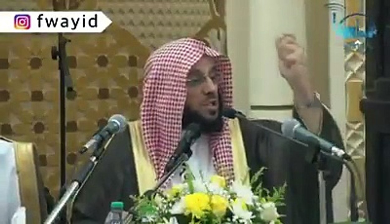 ‏قال ﷺ:‏من قال «أستغفِرُ اللهَ العظيم الذي لا إله إلا هو الحَيَّ القيومَ وأتوبُ إليه»‏غُفرت ذنوبه وإن كان فَرَّ من الزَّحْفِ.