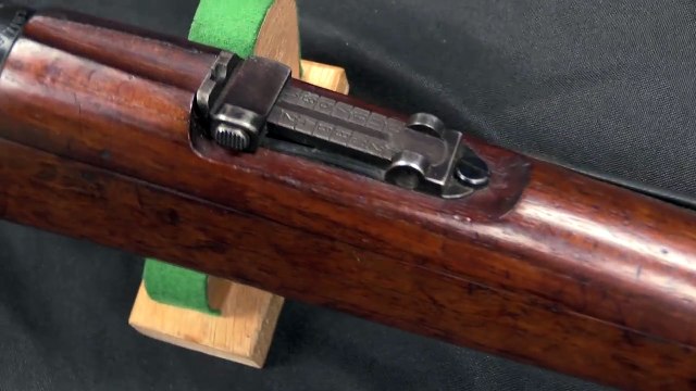 Forgotten Weapons - Orden Y Patria - Carabineros de Chile Model 1935 Mauser