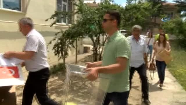 Erzincan da da Sandıklar Vatandaşların Ayağına Gitti