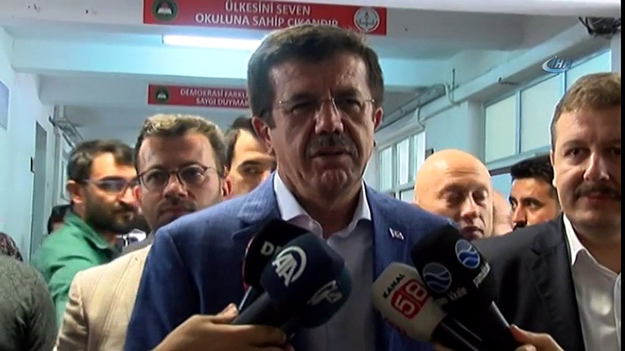 Ekonomi Bakanı Nihat Zeybekci Oyunu Kullandı