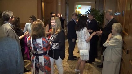 ABD'de Yaşayan Suriyelilerden Dışişleri Bakanlığına Plaket