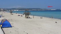 İzmir Çeşme'de Vatandaşlar Plaja Değil Sandığa Koştu