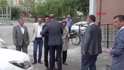 Kayseri MHP'nin Kayseri'de Birinci Sıra Adayı Özdemir Oyunu Ailesiyle Birlikte Kullandı (Hd