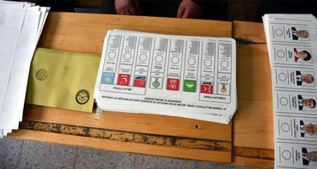 Ağrı'da Sahte Pusula ile Oy Kullanmaya Çalışan 3 Kişi Yakalandı