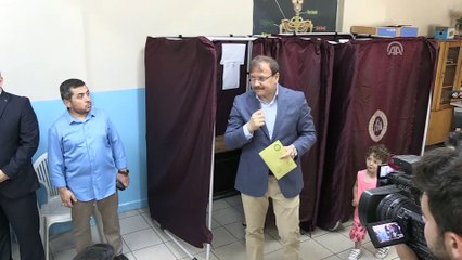 Başbakan Yardımcısı Hakan Çavuşoğlu oyunu kullandı - BURSA