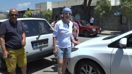 Fatma Girik 95 Yaşındaki Annesi ile Beraber Oy Kullandı