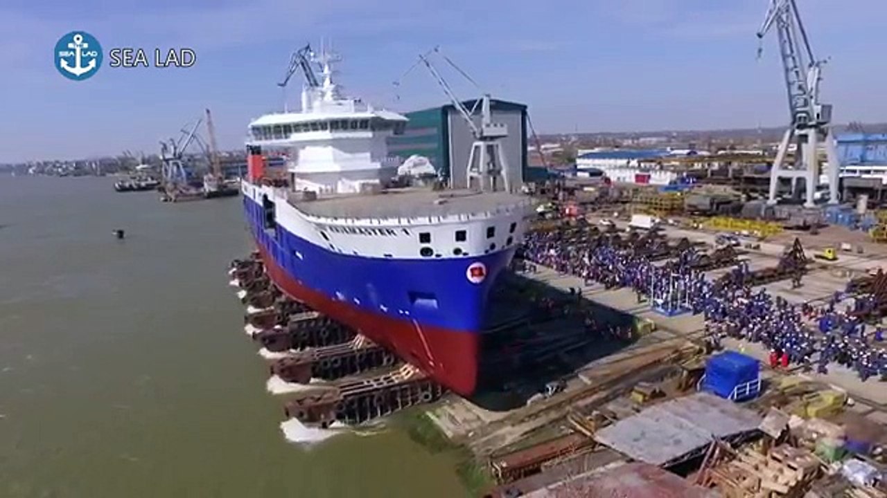 Amazing ship launching compilation 2017