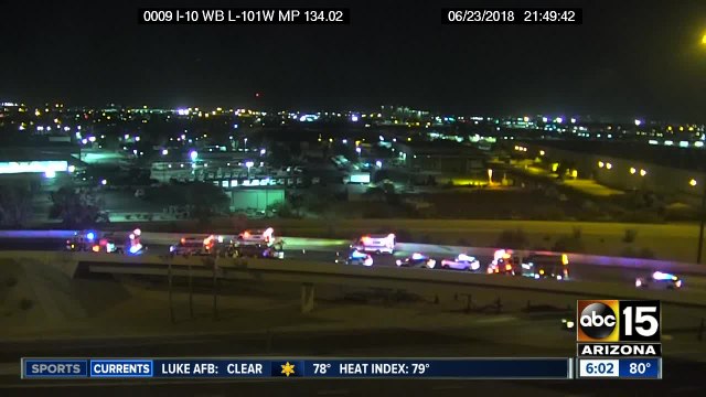 Loop 202 crash closes freeway for hours