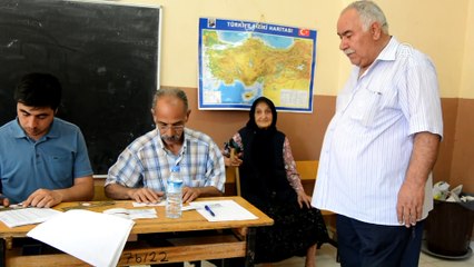 117 yaşında sandığa gitti - GAZİANTEP