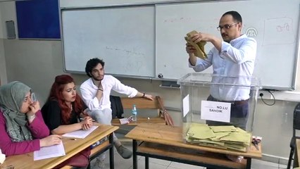 Oy verme işlemi sona erdi - İSTANBUL