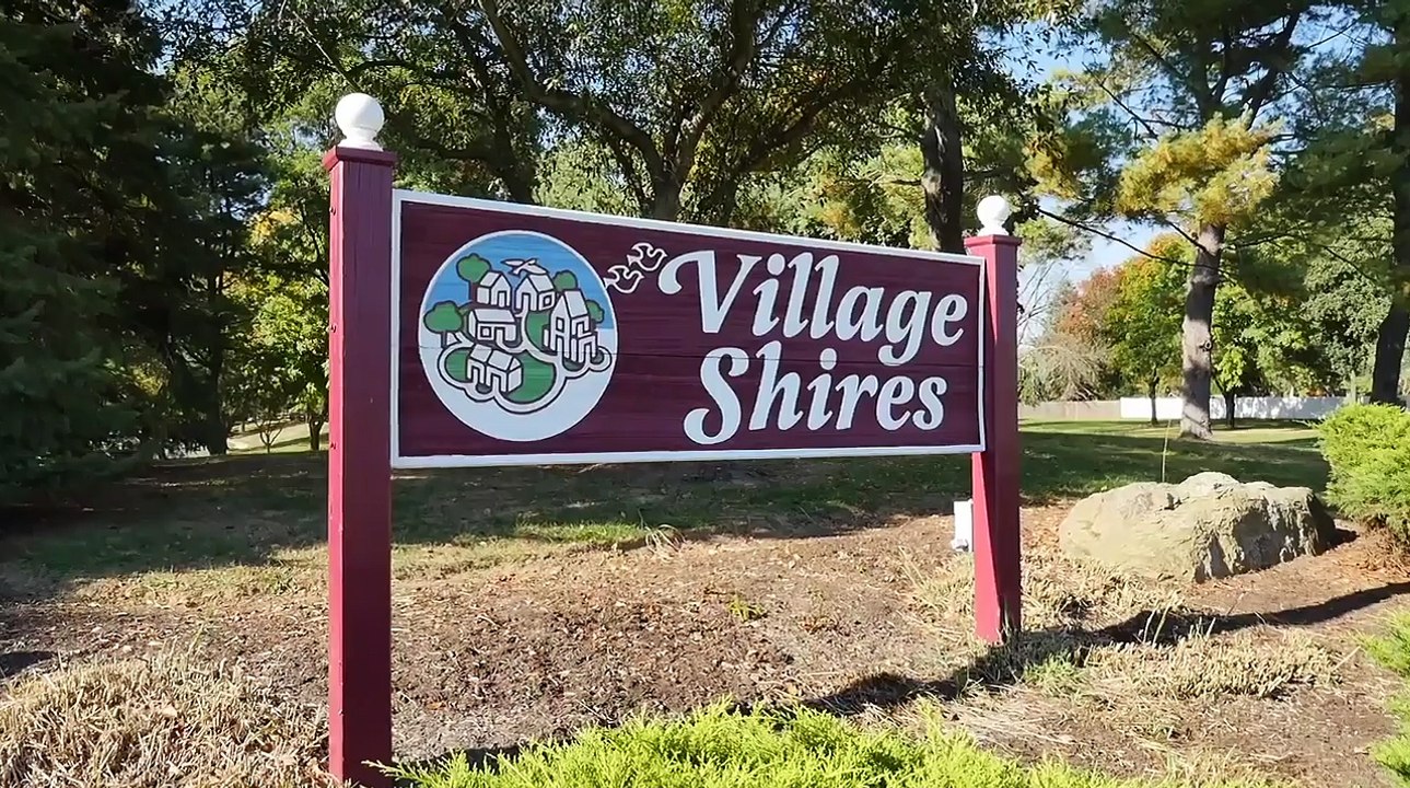 CONDO Home For Sale 2 Bed 1st Flr Patio Views VillageShires CR 15 Portsmouth Holland PA Real Estate