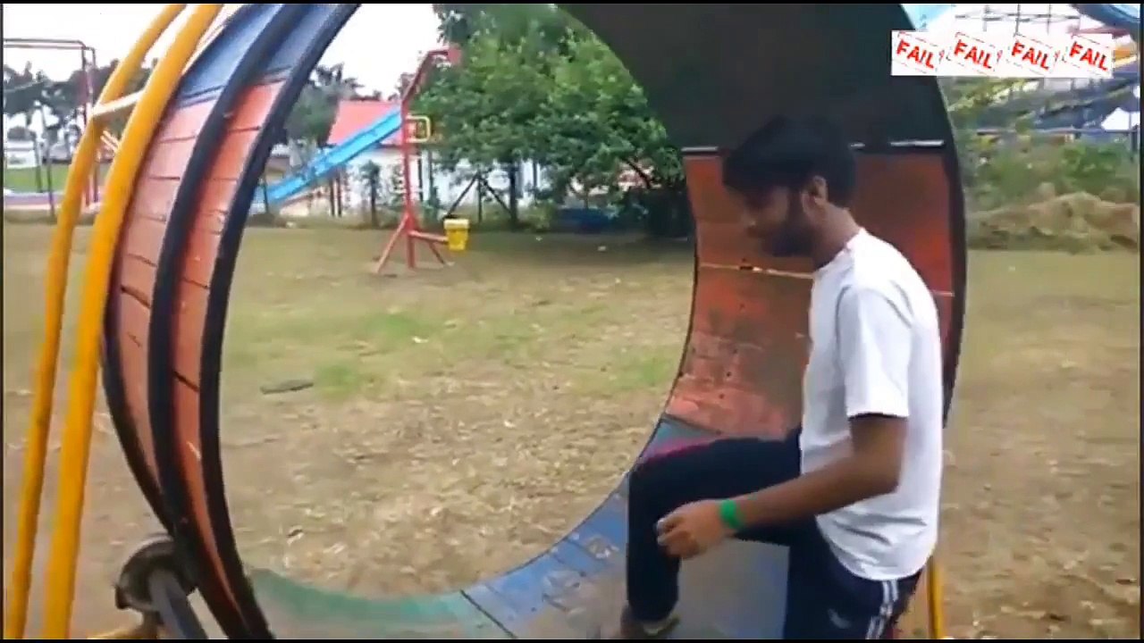 WE LOVE FAILS of 2017 Funny Fails Compilation