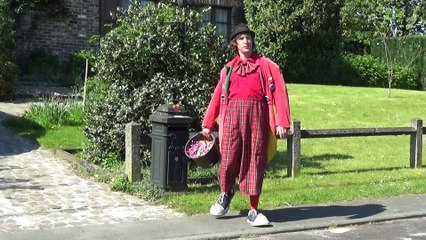 Caméra cachée Le clown Farceur
