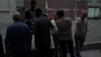 Samsun'da Oy Çuvallarını Taşıyan Personellerle Tartışan 3 Kişi Gözaltına Alındı Hd