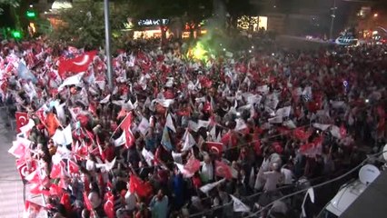 AK Parti'nin Zaferinin Ardından Bursa'da Coşkulu Kutlama